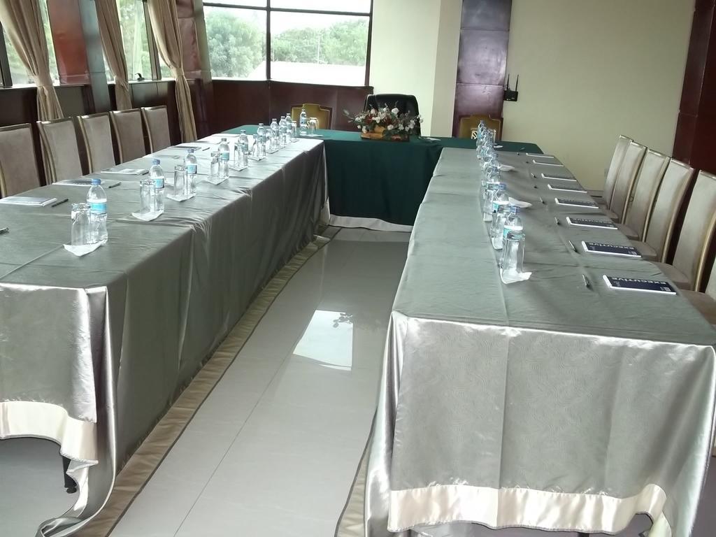 Greenlight Hotel Dar es Salaam Zewnętrze zdjęcie